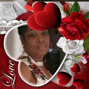 Meet your Posher, Casandra